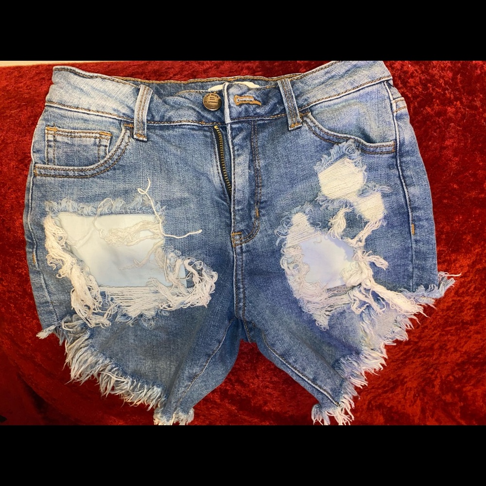 Ripped Shorts